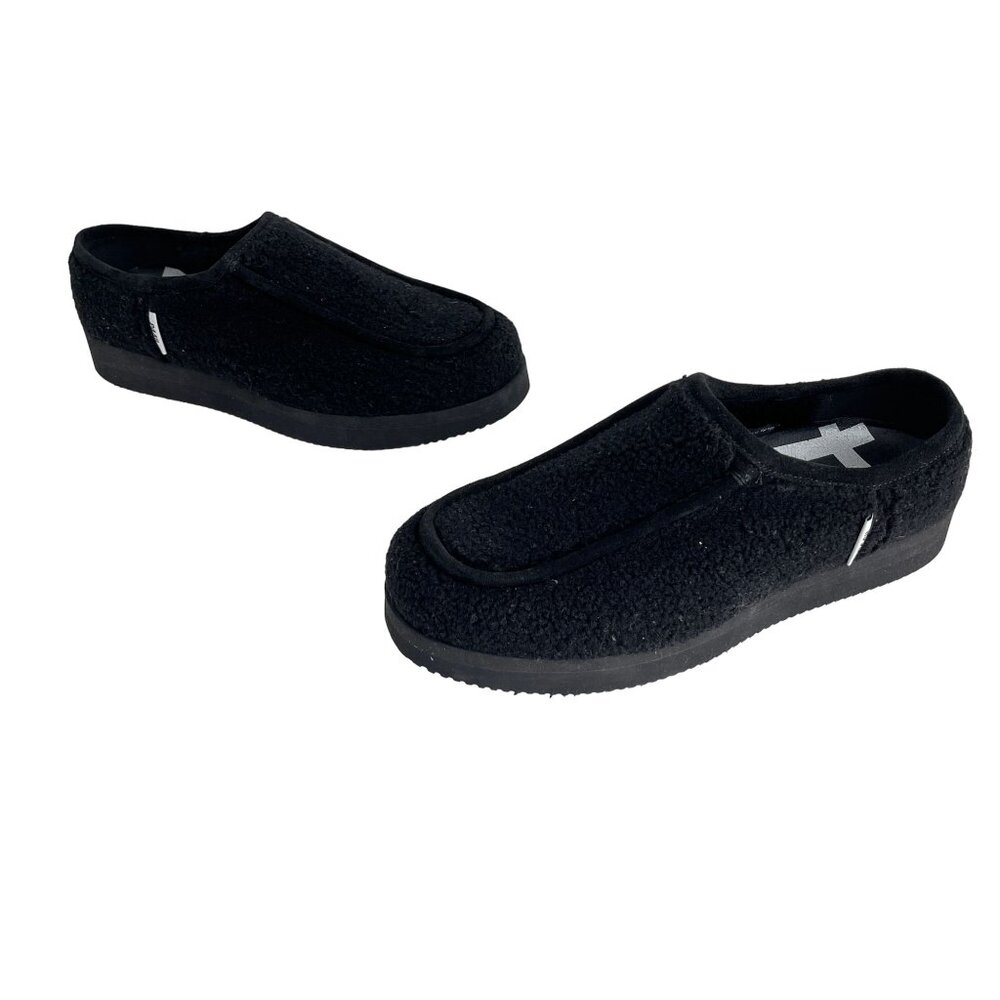 P448 Black Bubble Genuine Shearling Slipper, Size 40 (US 9.5) NWOB